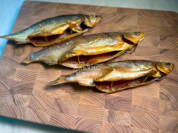 Пелядь х/к крупная потрошеная в Омске