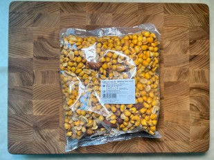 Вяленое мясо: Ореховая смесь ж/с с кукурузой со вкусом 