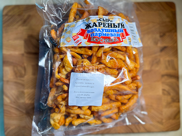 Жареный сыр "ВКУСНЯШКА" со вкусом пармезан (500 гр) в Омске