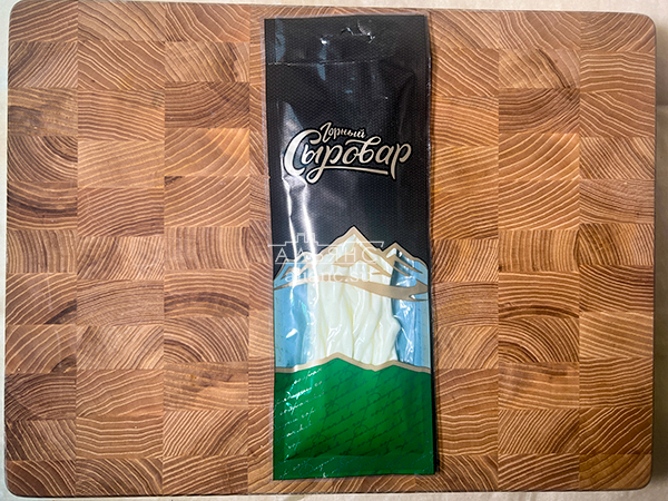 Сыр 60 гр ГОРНЫЙ СЫРОВАР (Нити) в Омске