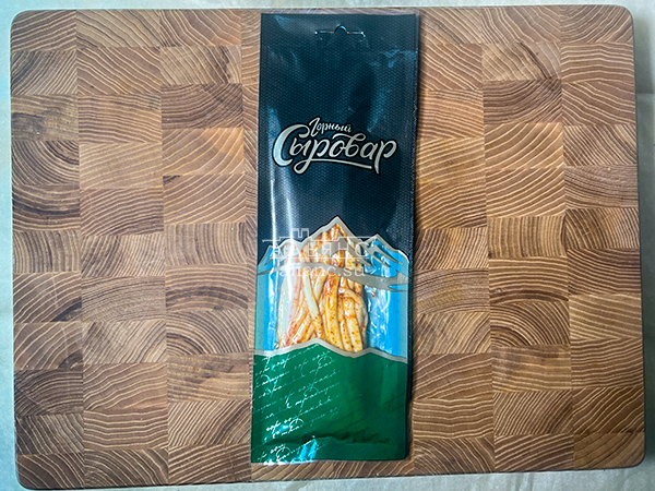 Сыр 60 гр ГОРНЫЙ СЫРОВАР (Нити аджика) в Омске