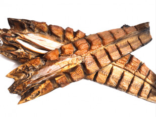 Плотва вяленая: Белый амур холодного копчения